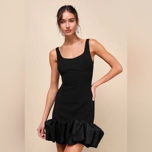 Elegant Black Sleeveless Dress